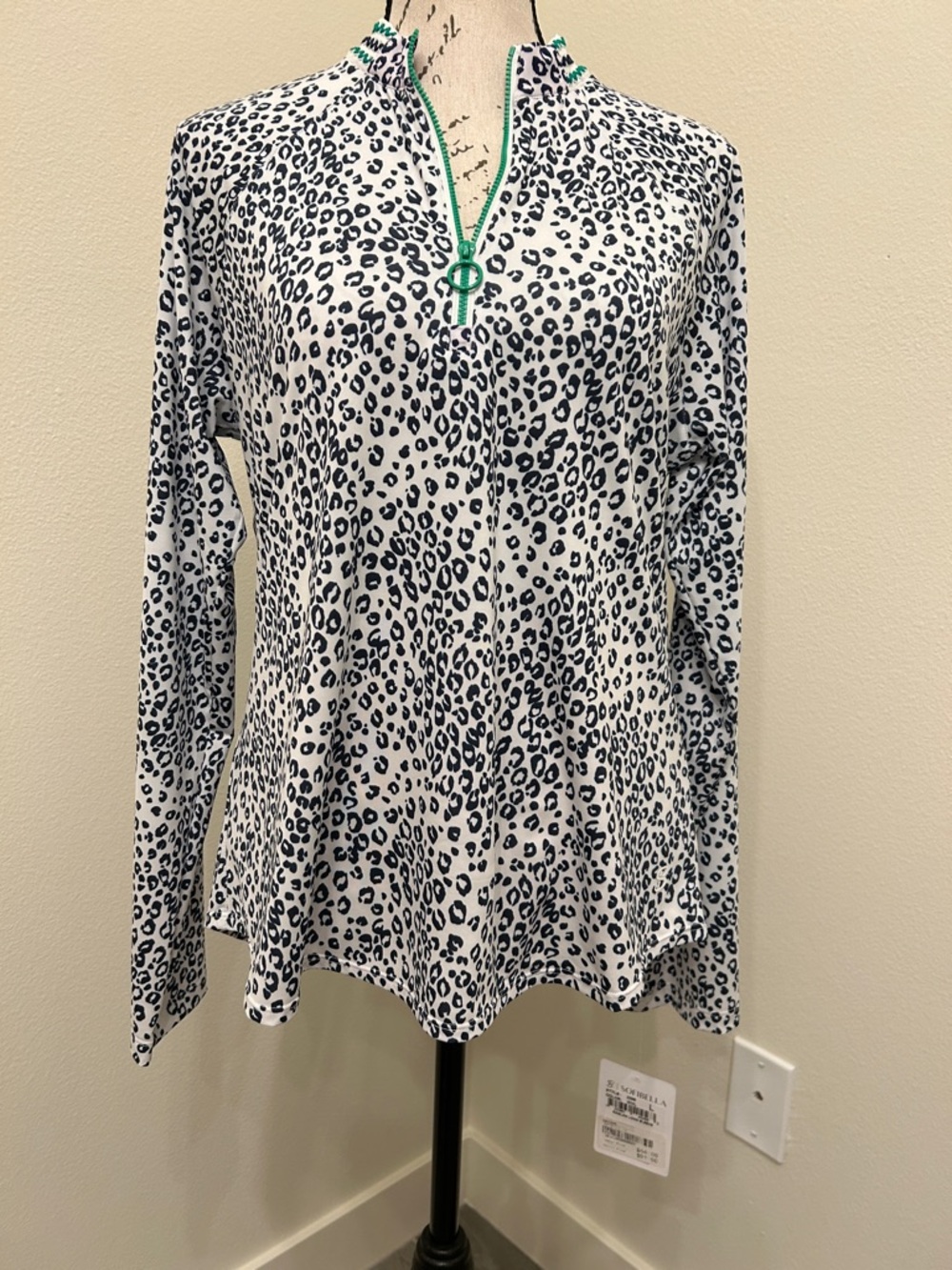 Sofibella Leopard-Print Long Sleeve Top with Green Trim